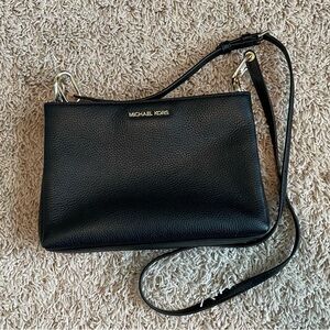 Black Michael Kors Trisha Medium Crossbody Bag